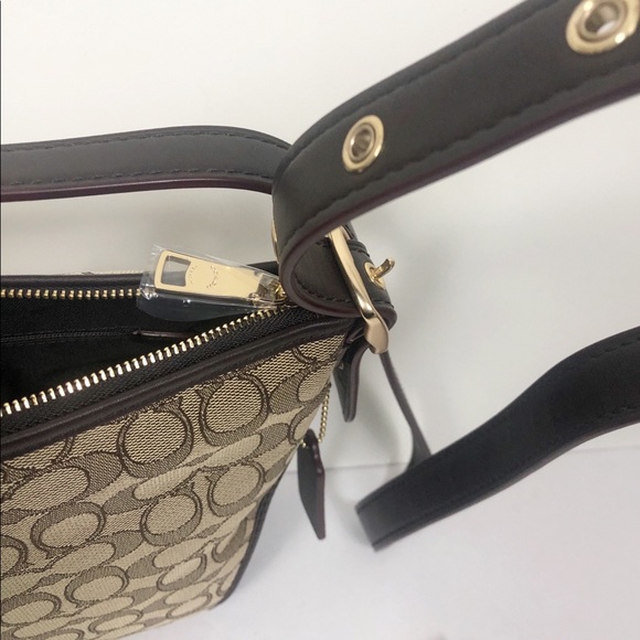 Coach Authentic Crossbody/Shoulder Bag - Picture 4 of 9